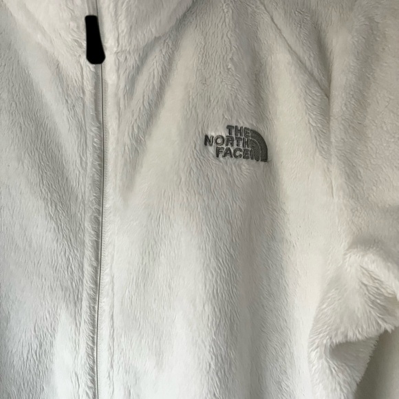 The North Face White Plush Fleece Jacket-
Size L - Picture 2 of 9